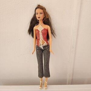 Barbie Fashion Fever Kayla Modern Trends Doll J1359